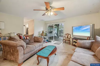 780 Idylwood Dr SE, Salem, OR 97302 - Photo 14