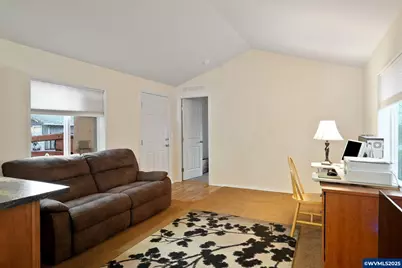 2723 Oakland Lp SE, Salem, OR 97317 - Photo 10