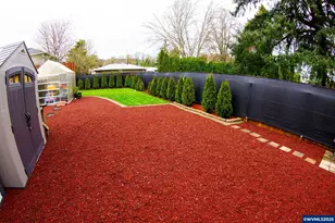 547 SE Sheridan Rd, Sheridan, OR 97378 - Photo 16