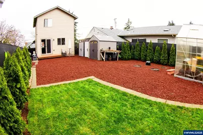 547 SE Sheridan Rd, Sheridan, OR 97378 - Photo 20