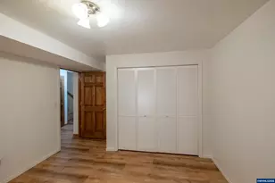 407 S 30th St, Philomath, OR 97370 - Photo 36