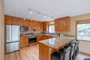 407 S 30th St, Philomath, OR 97370 - Photo 10