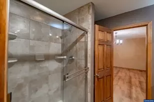 407 S 30th St, Philomath, OR 97370 - Photo 24