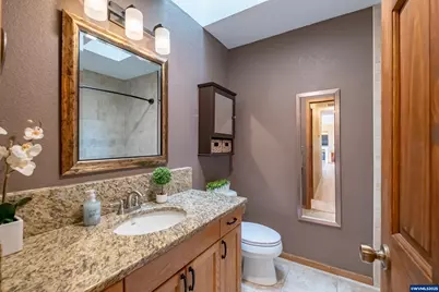 407 S 30th St, Philomath, OR 97370 - Photo 16