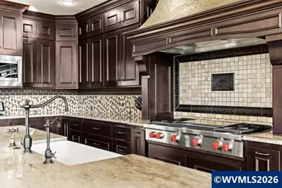 2882 Oak Grove Dr NW, Albany, OR 97321 - Photo 16