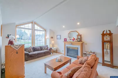 1255 NE Laurelridge St, Keizer, OR 97303 - Photo 8