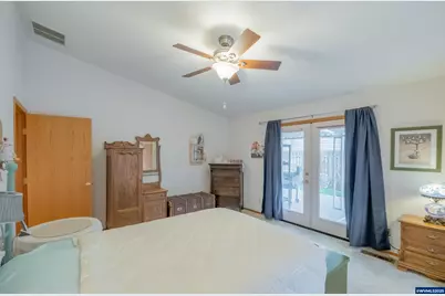 1255 NE Laurelridge St, Keizer, OR 97303 - Photo 38