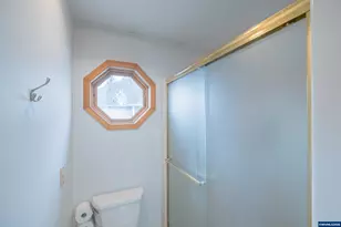 1255 NE Laurelridge St, Keizer, OR 97303 - Photo 42