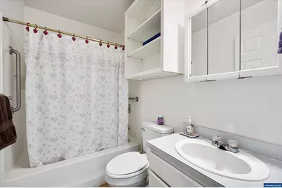 9620 Wells Landing Rd, Independence, OR 97351 - Photo 18