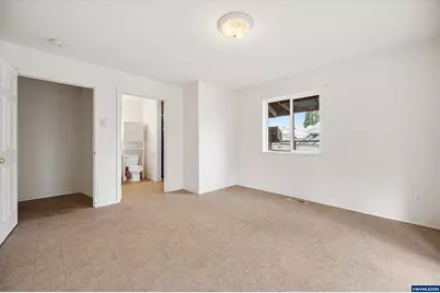 9620 Wells Landing Rd, Independence, OR 97351 - Photo 12