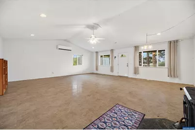 9620 Wells Landing Rd, Independence, OR 97351 - Photo 4