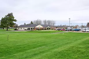 2135 Country Club Terrace, Woodburn, OR 97071 - Photo 26