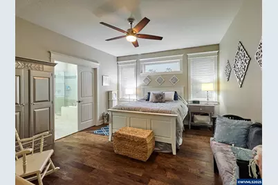 422 Turnberry Av, Woodburn, OR 97071 - Photo 14