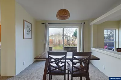 1998 Virginia Dr, Dallas, OR 97338 - Photo 18