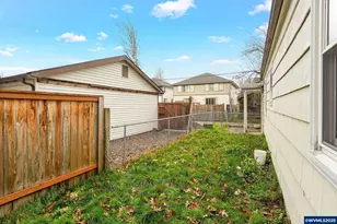 1645 McCoy Ave NE, Salem, OR 97301 - Photo 32