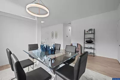 240 Norway St, Silverton, OR 97381 - Photo 10