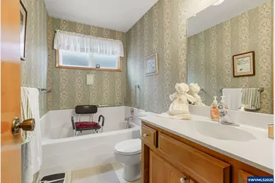 3262 Winslow Wy NW, Salem, OR 97304 - Photo 24