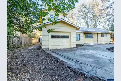 5325 SE Hull Av, Milwaukie, OR 97267 - Photo 2