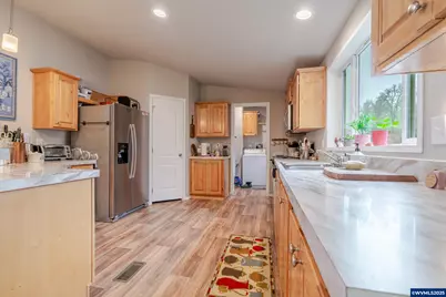30610 Santiam Hwy, Lebanon, OR 97355 - Photo 12