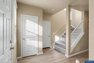 315 Benton Dr, Albany, OR 97321 - Photo 4