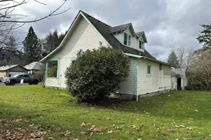 475 NE Alder St, Mill City, OR 97360 - Photo 4