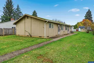 1331 SW Stump St, Dallas, OR 97338 - Photo 2