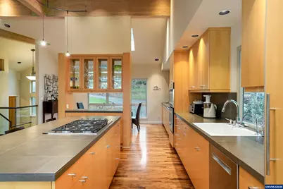 2680 SW Dearmond Dr, Corvallis, OR 97333 - Photo 14