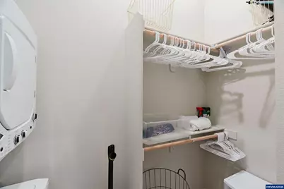 3937 Cousteau Dr SE, Salem, OR 97302 - Photo 16