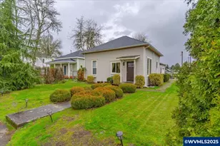 205 N 3rd St, Jefferson, OR 97352 - Photo 2