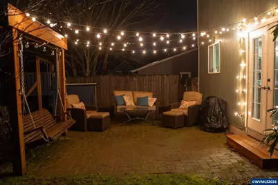 321 NE Carmen Pl, Corvallis, OR 97330 - Photo 40