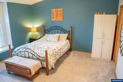 321 NE Carmen Pl, Corvallis, OR 97330 - Photo 26
