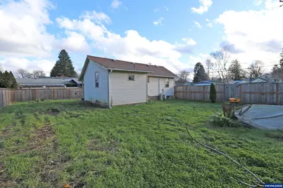 585 Hickory St NE, Salem, OR 97301 - Photo 20