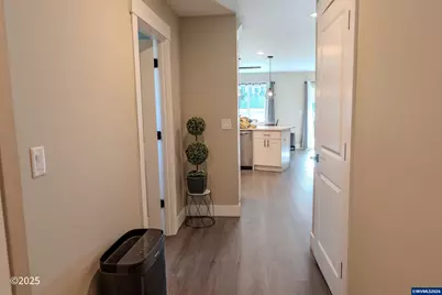 780 778 E Jefferson St, Stayton, OR 97383 - Photo 2