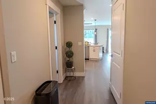 780 778 E Jefferson St, Stayton, OR 97383 - Photo 2