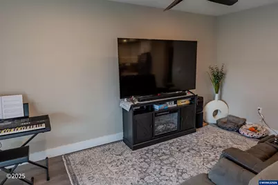 780 778 E Jefferson St, Stayton, OR 97383 - Photo 10