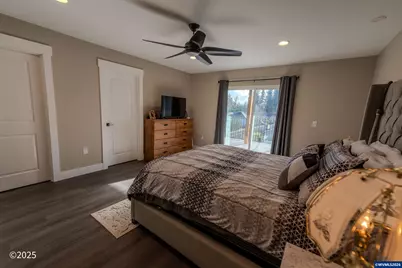 780 778 E Jefferson St, Stayton, OR 97383 - Photo 16