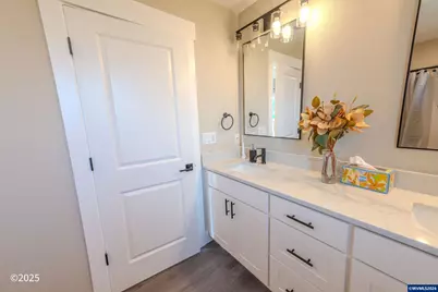 780 778 E Jefferson St, Stayton, OR 97383 - Photo 20