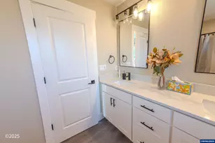 780 778 E Jefferson St, Stayton, OR 97383 - Photo 20