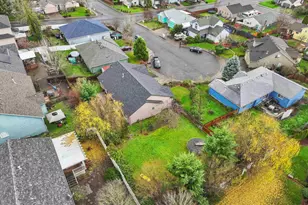 314 NW Elderberry Ln, Dallas, OR 97338 - Photo 32