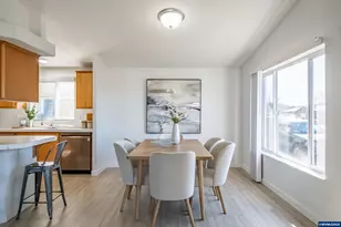 2155 Robins (#33) Ln SE, Salem, OR 97306 - Photo 12