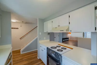 567 32nd #3 Av SE, Albany, OR 97322 - Photo 8