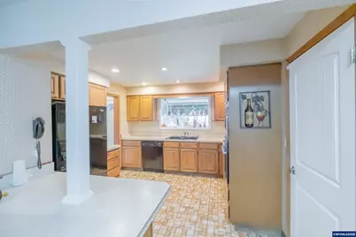 4433 41st Av NE, Salem, OR 97305 - Photo 34