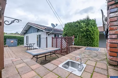 4433 41st Av NE, Salem, OR 97305 - Photo 14