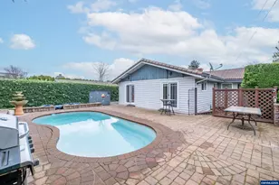 4433 41st Ave NE, Salem, OR 97305 - Photo 6