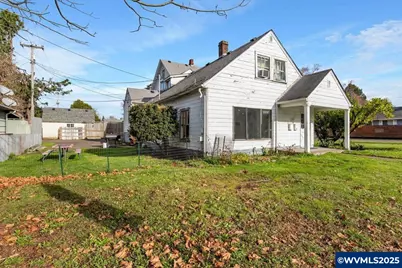 925 14th St NE, Salem, OR 97301 - Photo 4
