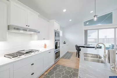 4752 Crown Ln, Albany, OR 97321 - Photo 14