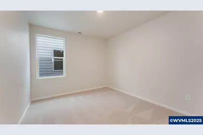 324 Greencrest St NE, Salem, OR 97301 - Photo 24