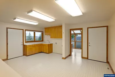 3485 Cherokee Dr S, Salem, OR 97302 - Photo 40
