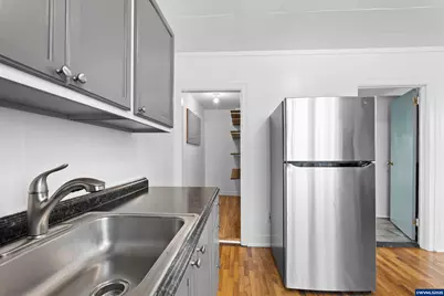 1321 SE Mill St, Roseburg, OR 97470 - Photo 16