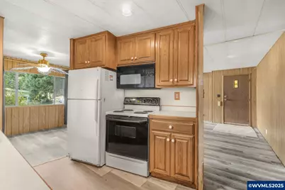 6855 20th Av, Salem, OR 97306 - Photo 10